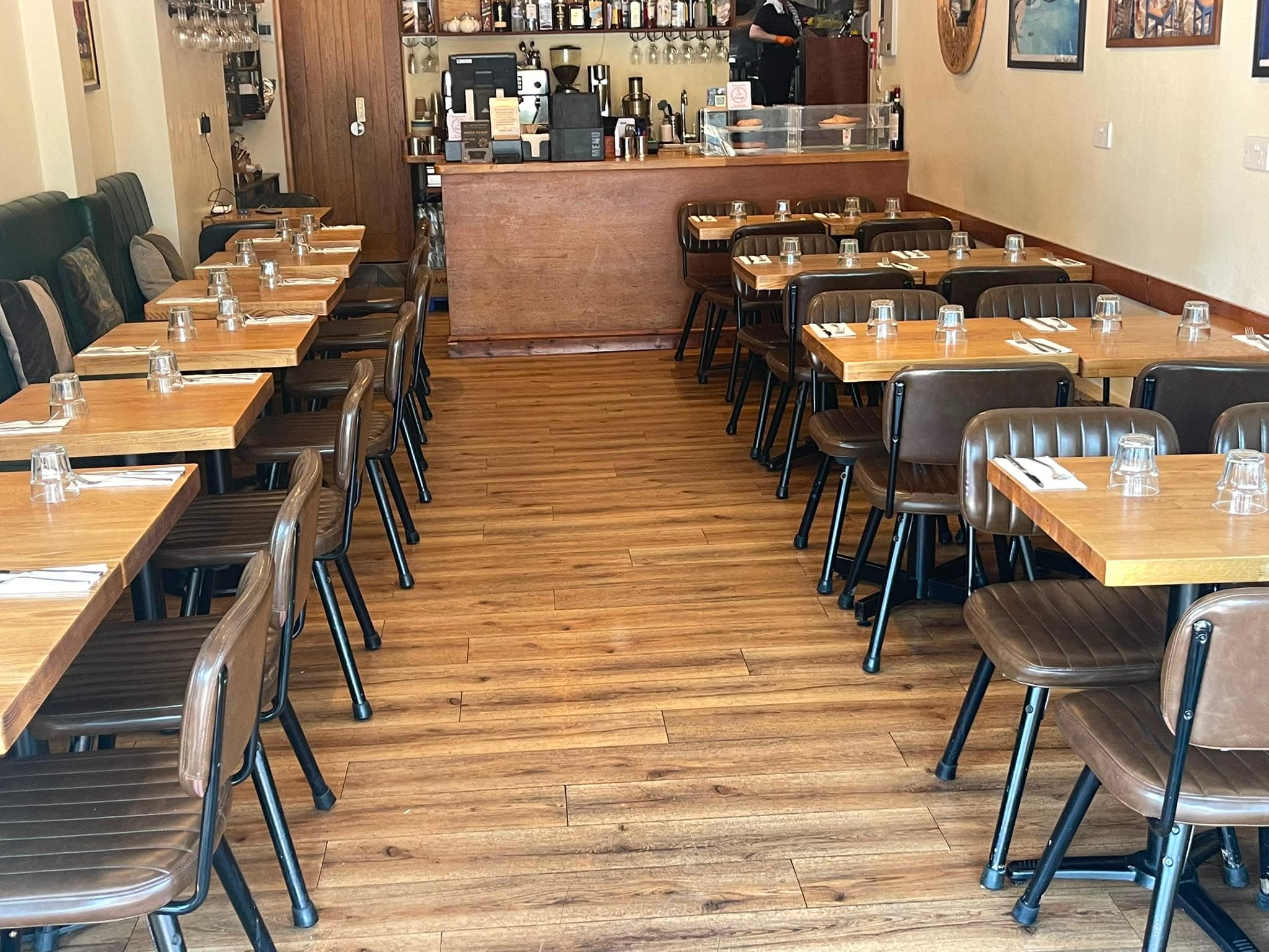 Inside the Greek Unique dining room